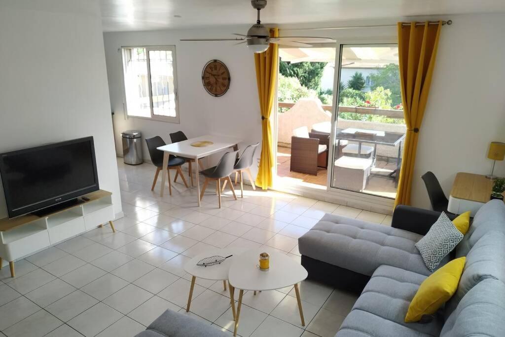 Appartement T3 Spacieux Avec Vue Sur L'Etang De Thau Au 1Er Etage D'Une Villa - Entree Independante Sète Exterior foto