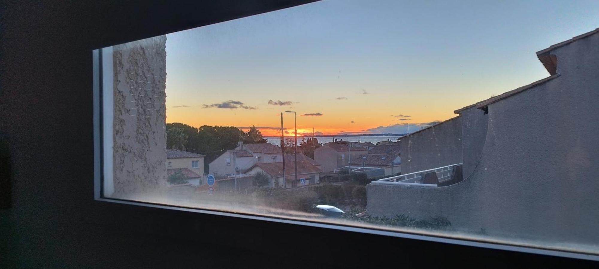 Appartement T3 Spacieux Avec Vue Sur L'Etang De Thau Au 1Er Etage D'Une Villa - Entree Independante Sète Exterior foto